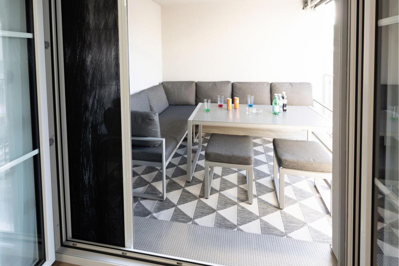 Exklusive 2,5 Zimmer Wohnung Eschenz Exteriör bild